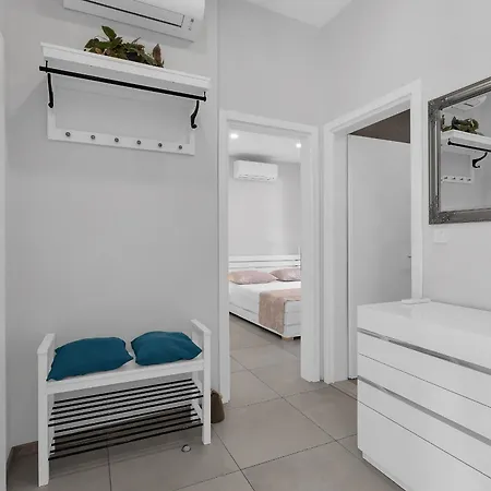 Apartamento Dvor Kalalarga *