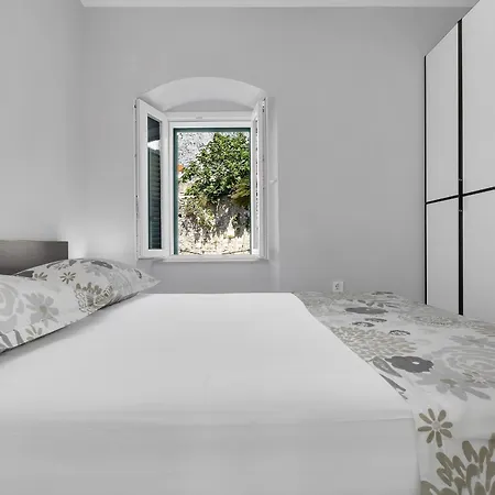 Apartament Center Dvor Kalalarga Makarska